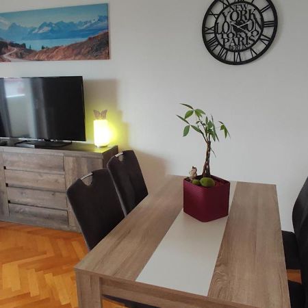 Apartment Aki Цриквениця Екстер'єр фото